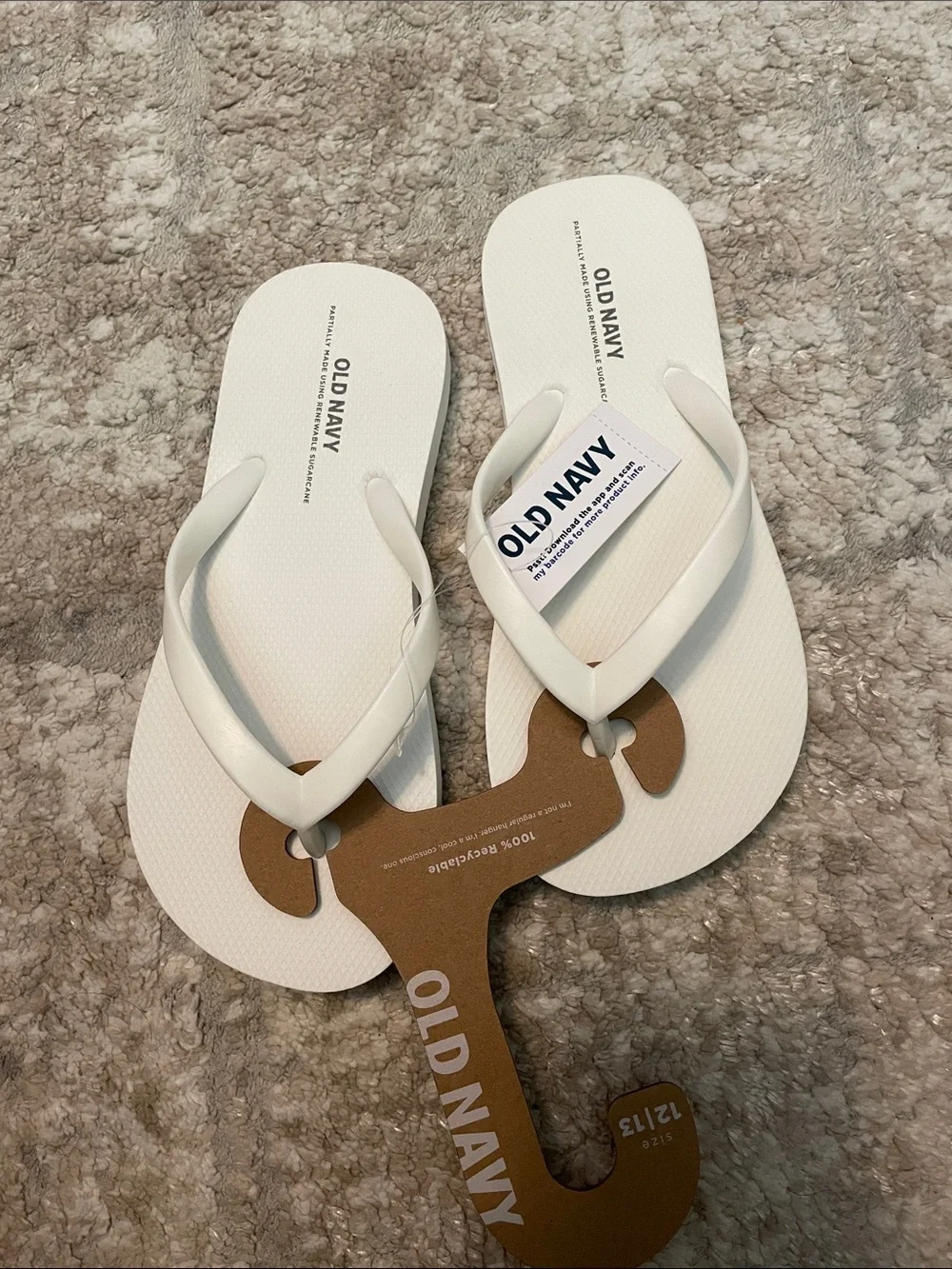 Old Navy White Kids' Flip Flops size 12/13C-NWT
